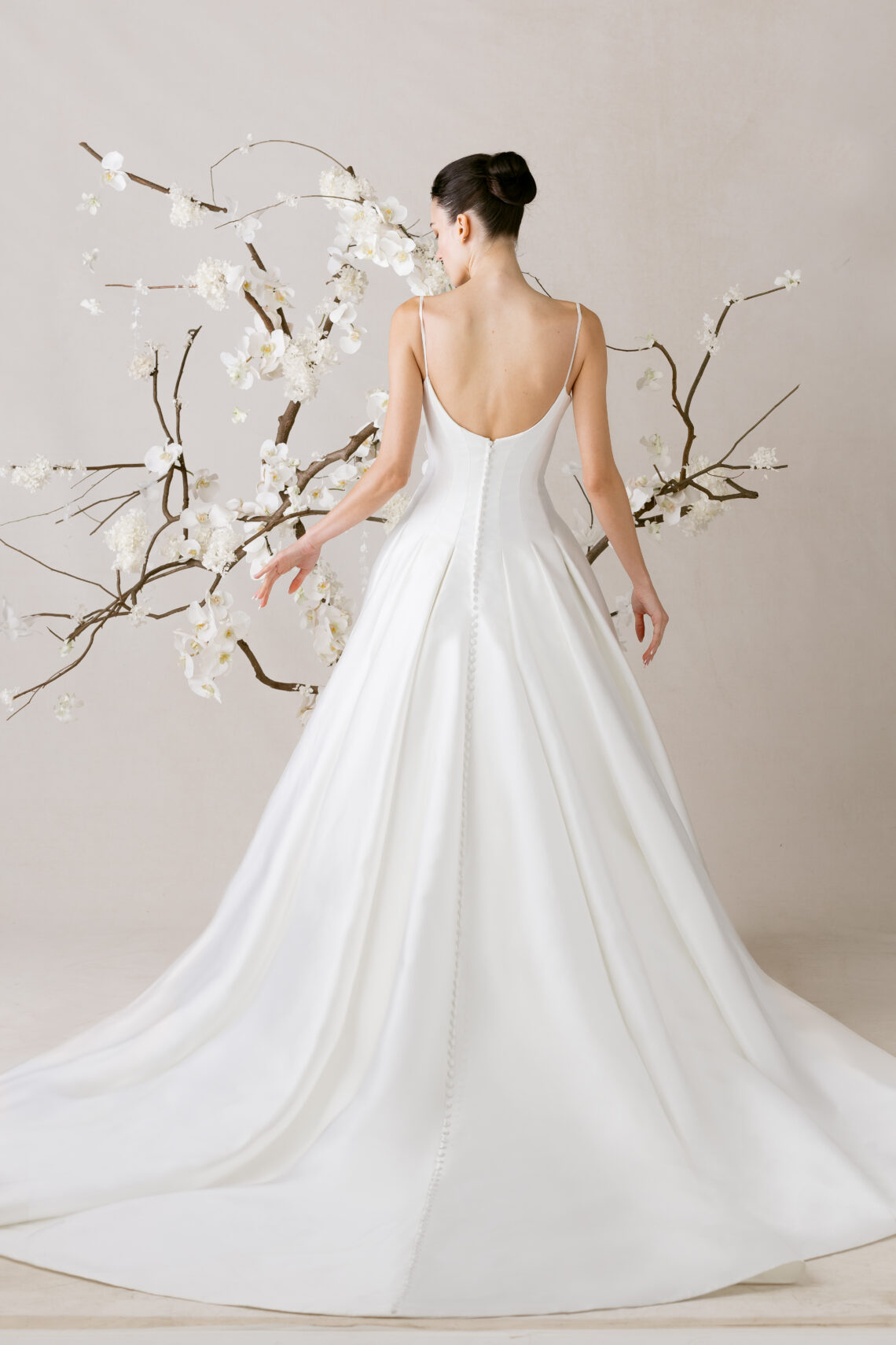 Brautkleid 1010005 von Morilee kaufen bei Weddingworld 4