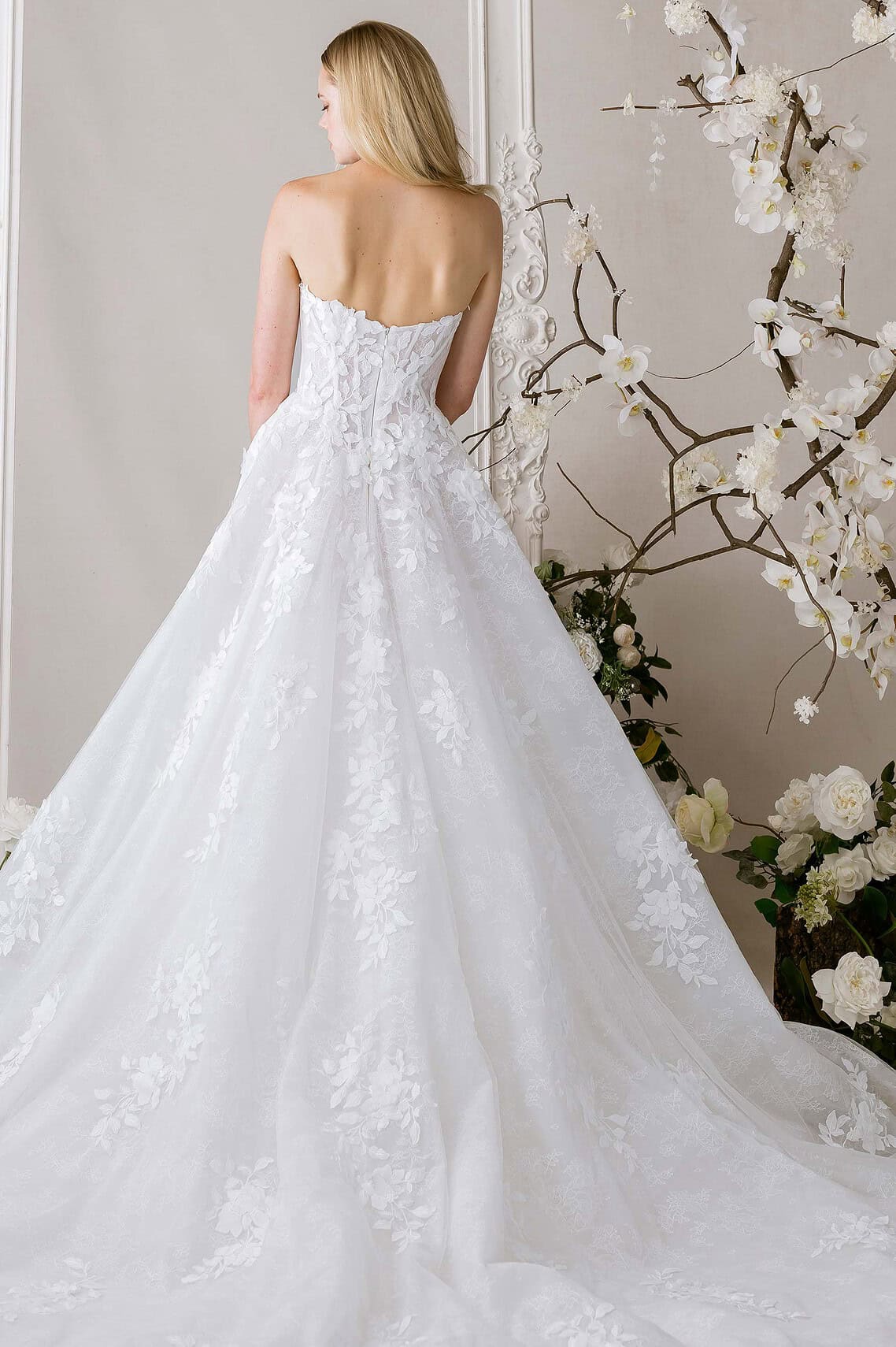 Brautkleid 1010024 von Morilee kaufen bei Weddingworld 2