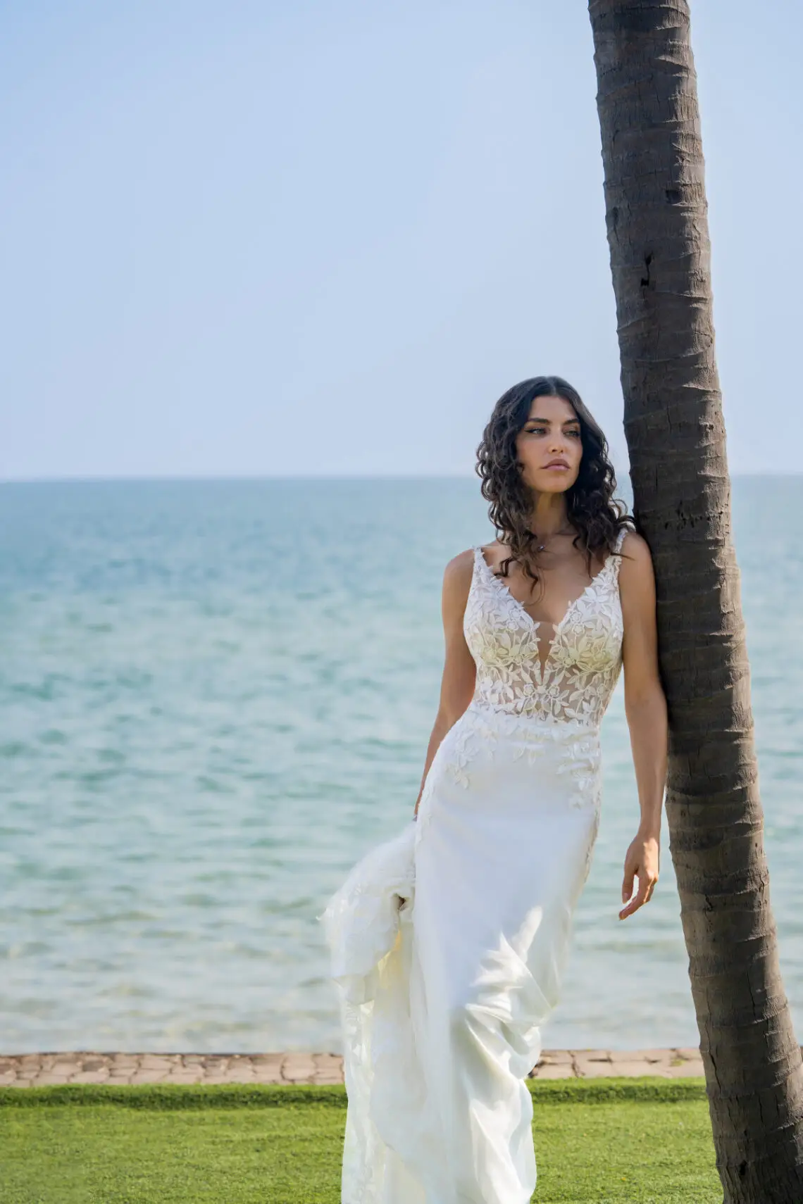 Brautkleid 10111 von Amelie kaufen im Weddingworld 3