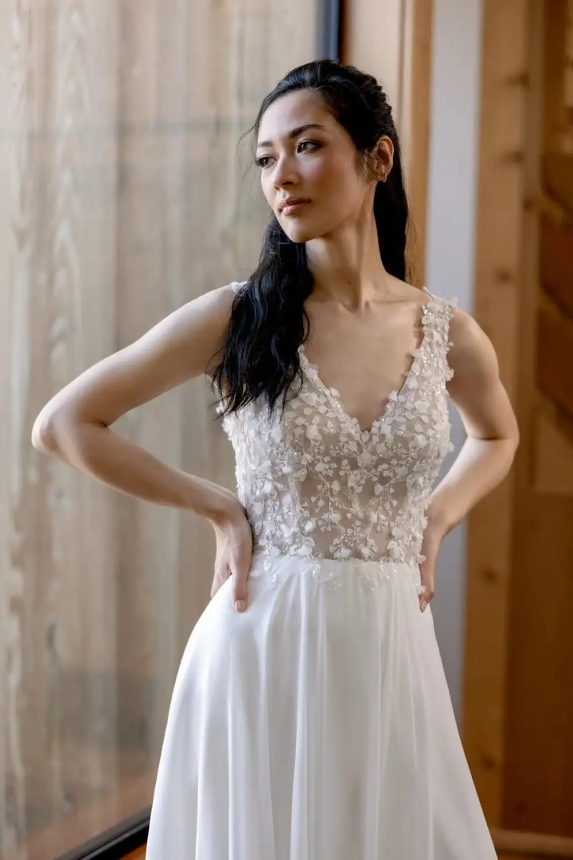 Brautkleid 11416 Meadow von Adore kaufen bei Weddingworld 4