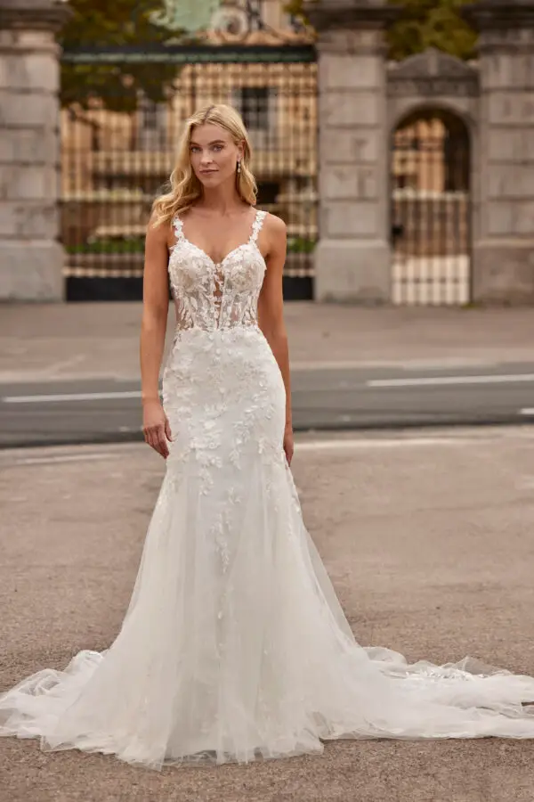 Brautkleider Amelie 16010