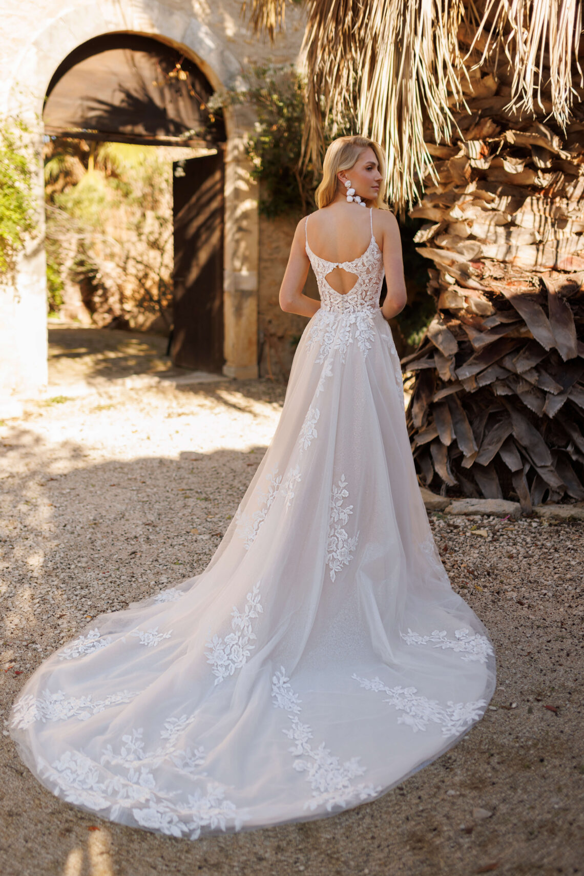 Brautkleid Latte von Jarice kaufen bei Weddingworld 2