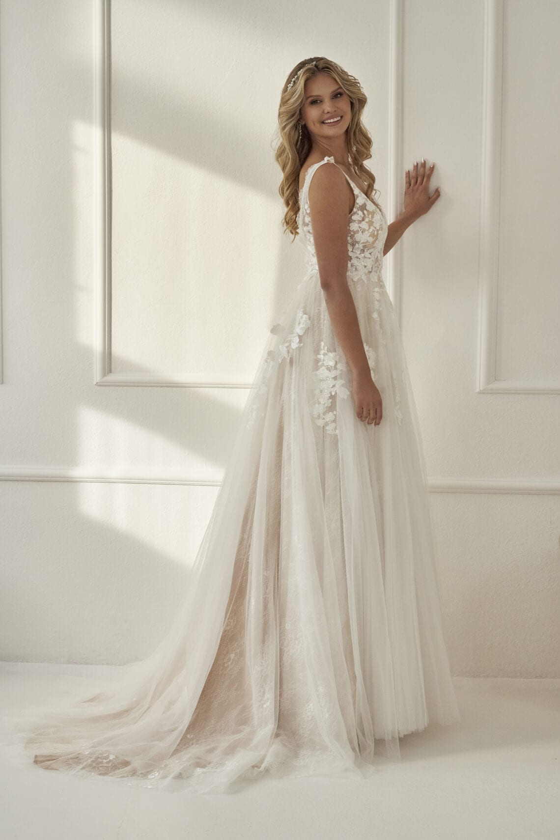 Brautkleid Avignon von Lia Bella kaufen bei Weddingworld 1