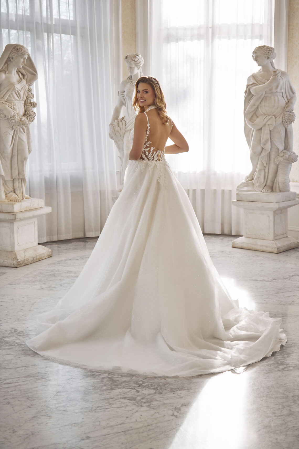 Brautkleid Tasha von Lia Bella kaufen bei Weddingworld 1