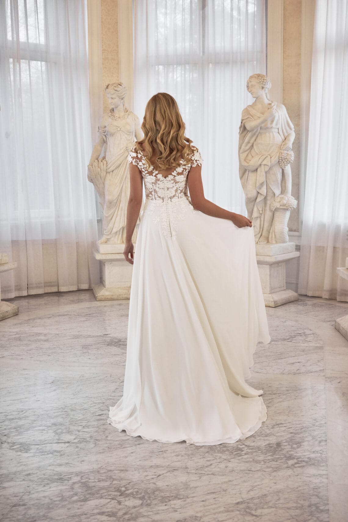 Brautkleid Terra von Lia Bella kaufen bei Weddingworld 4