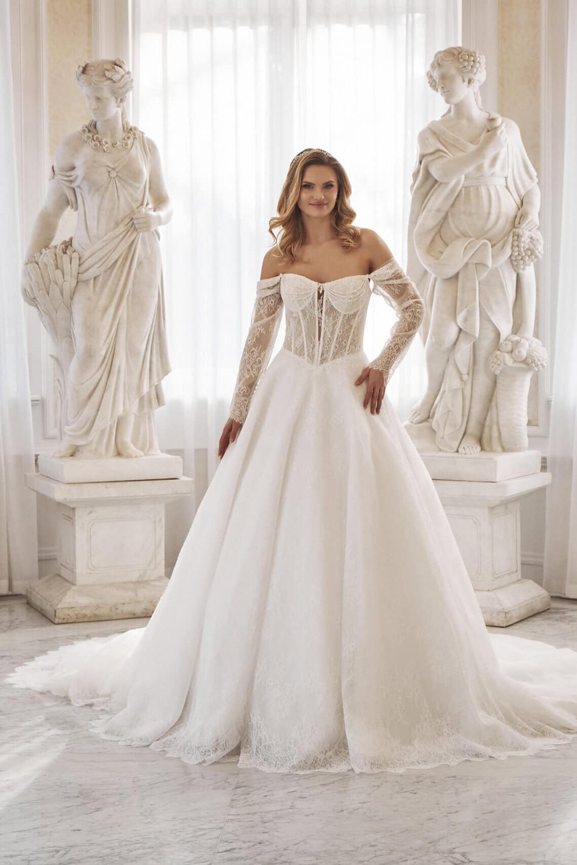 Brautkleid Tia von Lia Bella kaufen bei Weddingworld 3