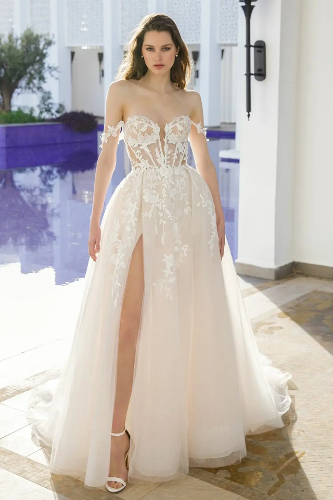 24_Blue_PRO_RIO_Fro_Edit_Web_1064_1418_80_s_c1