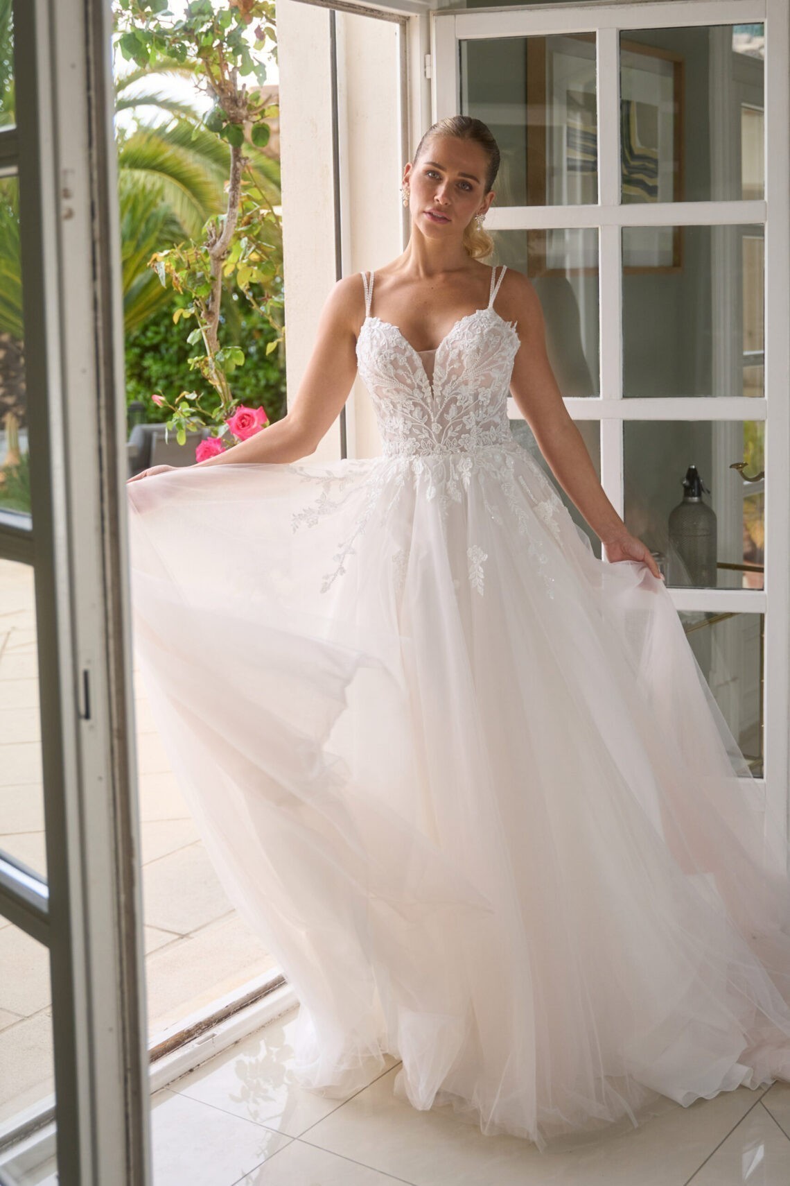 Brautkleid 2519 von Diane Legrand kaufen im Weddingworld 1