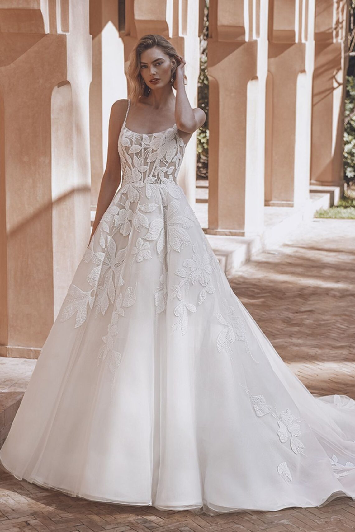 Brautkleid Umi von Enzoani kaufen im Weddingworld 6