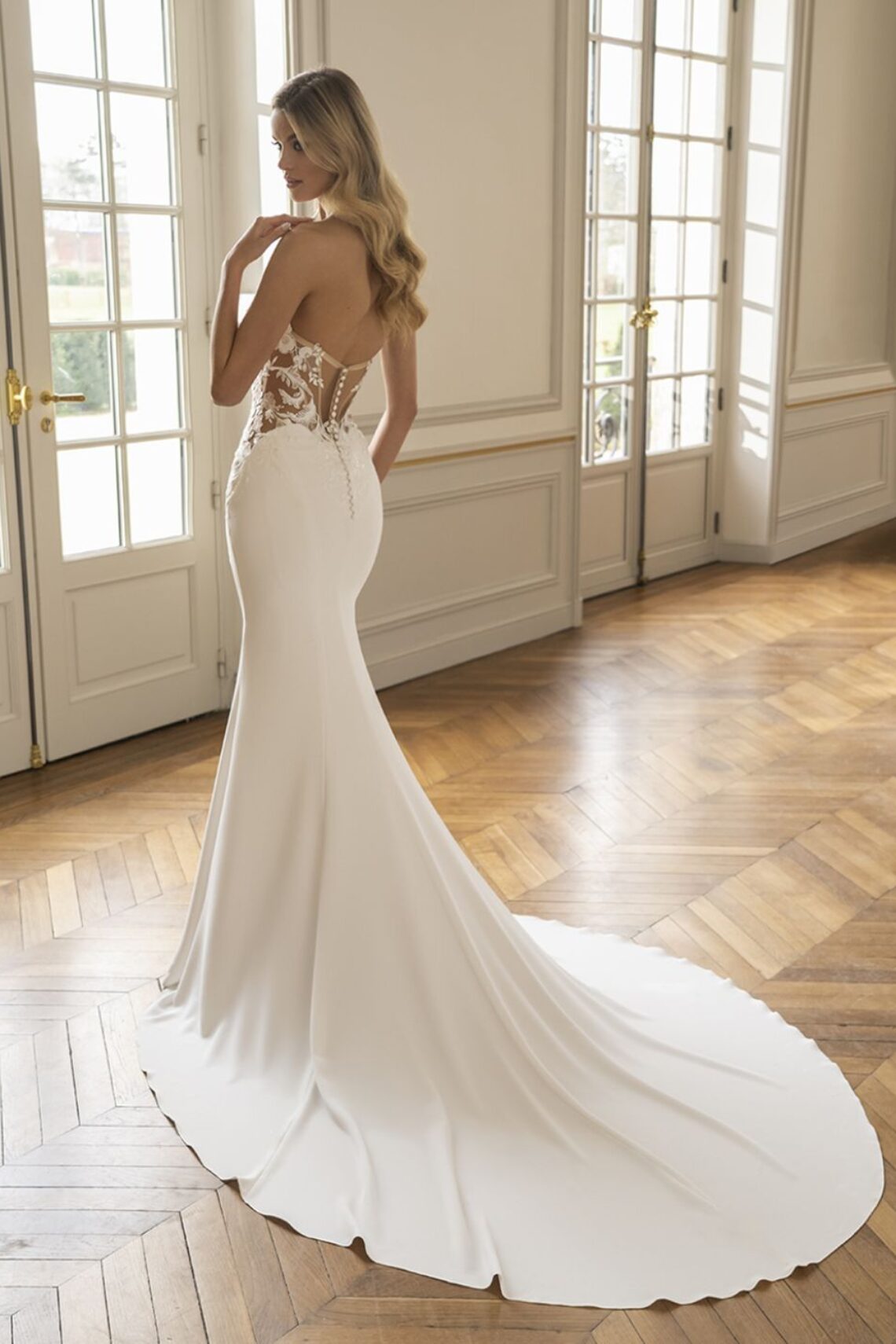 Brautkleid Evelynn von Étoile kaufen im Weddingworld 1