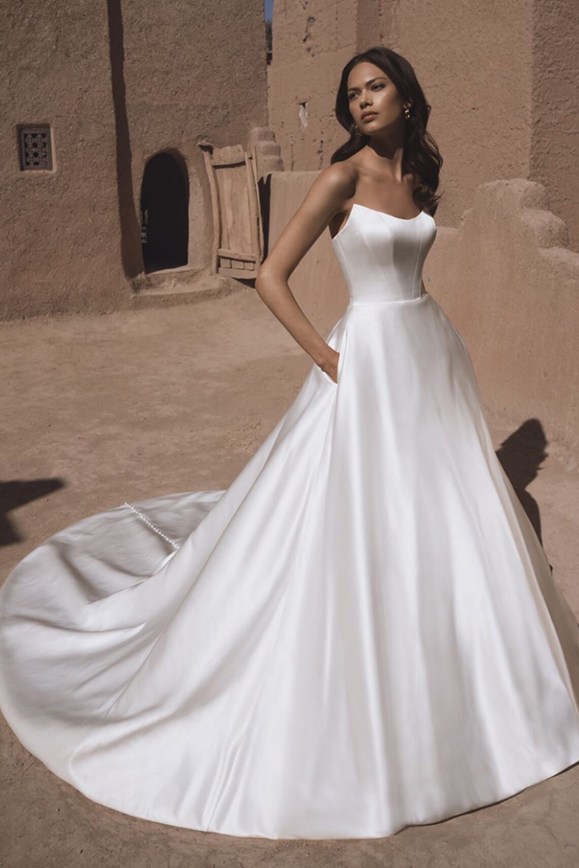 Brautkleid Tinsley von Blue by Enzoani kaufen im Weddngworld 3