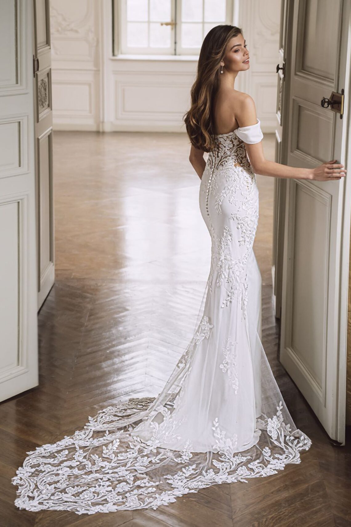 Brautkleid Fendi von Etoile kaufen im Weddingworld 1