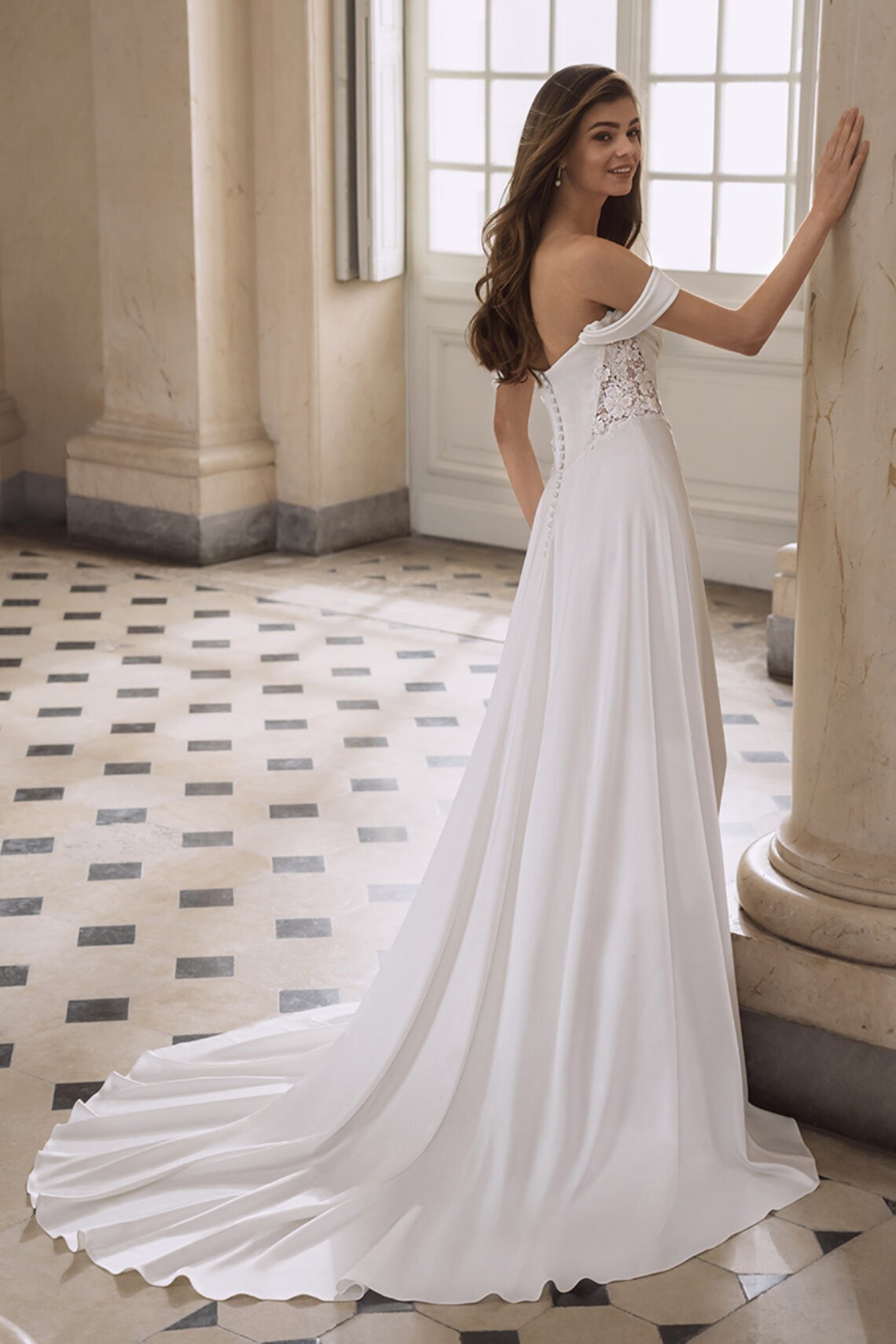 Brautkleid Fermina von Étoile kaufen bei Weddingworld 1