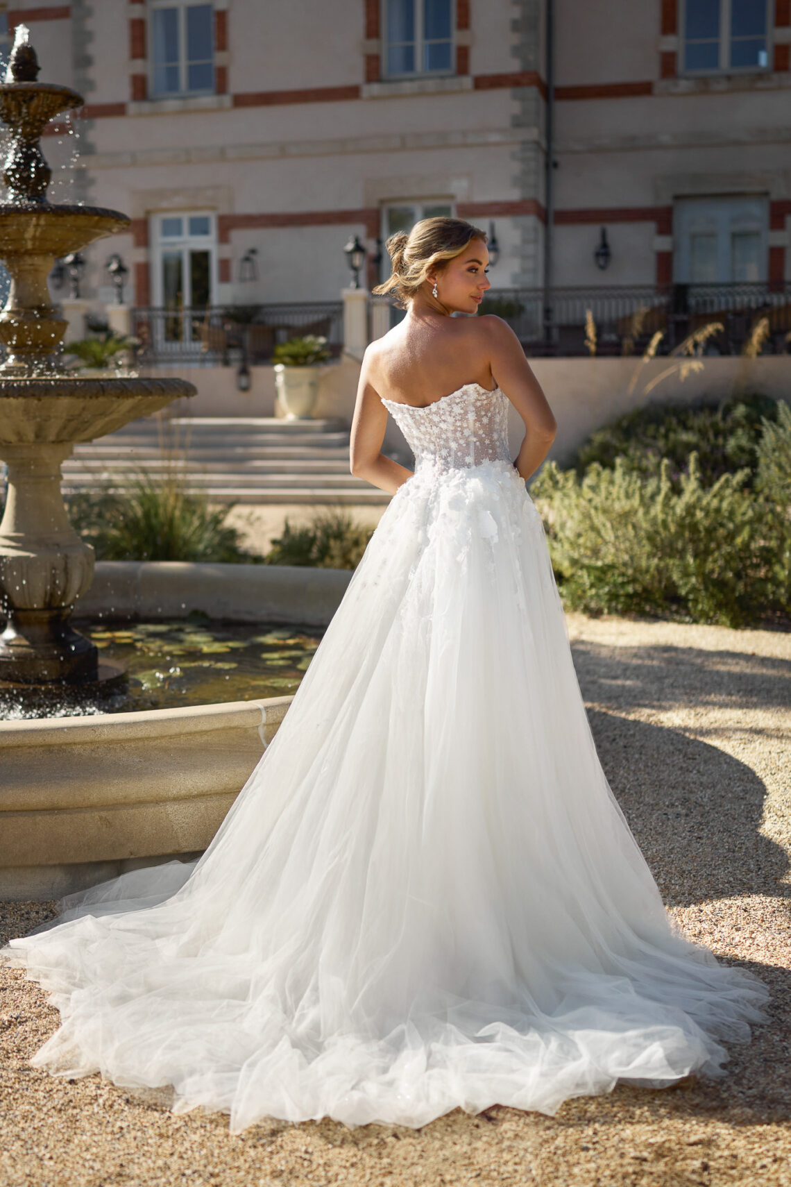 Brautkleid 27207 von Tres Chic kaufen bei Weddingworld 1