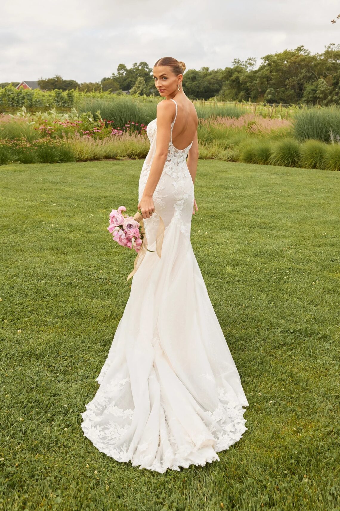 Brautkleid 2729 Sinclair von Morilee kaufen im Weddingworld 3