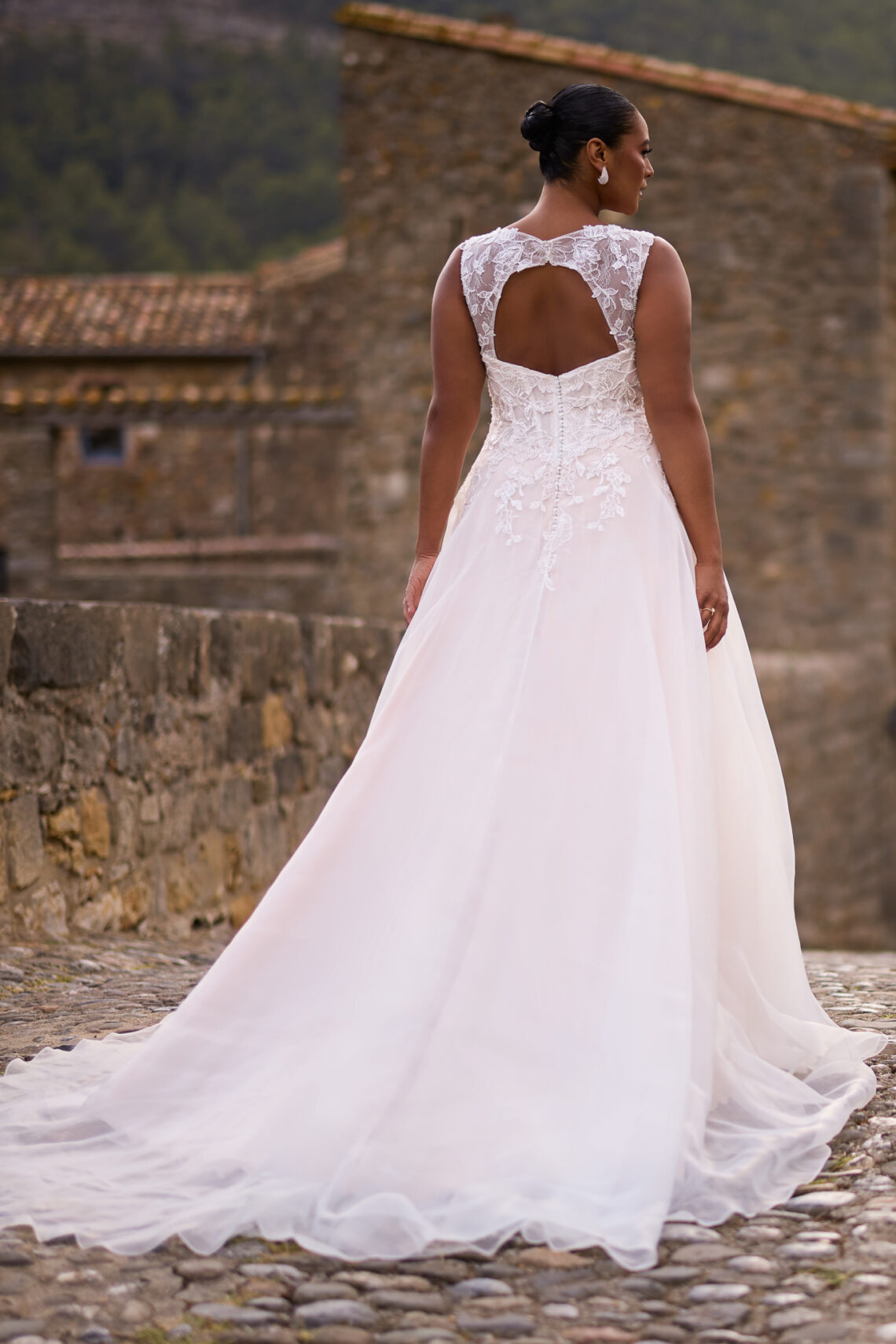 Brautkleid 27314 von Tres Chic kaufen bei Weddingworld 2