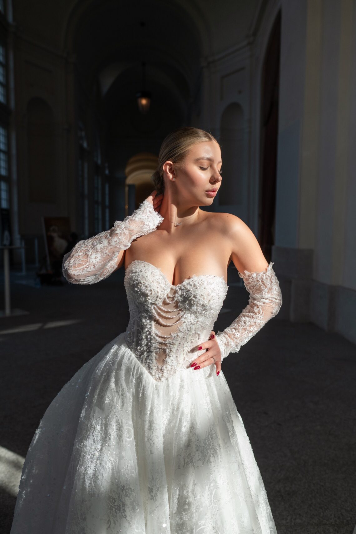 Brautkleid 2736 von Queen kaufen bei Weddingworld 2