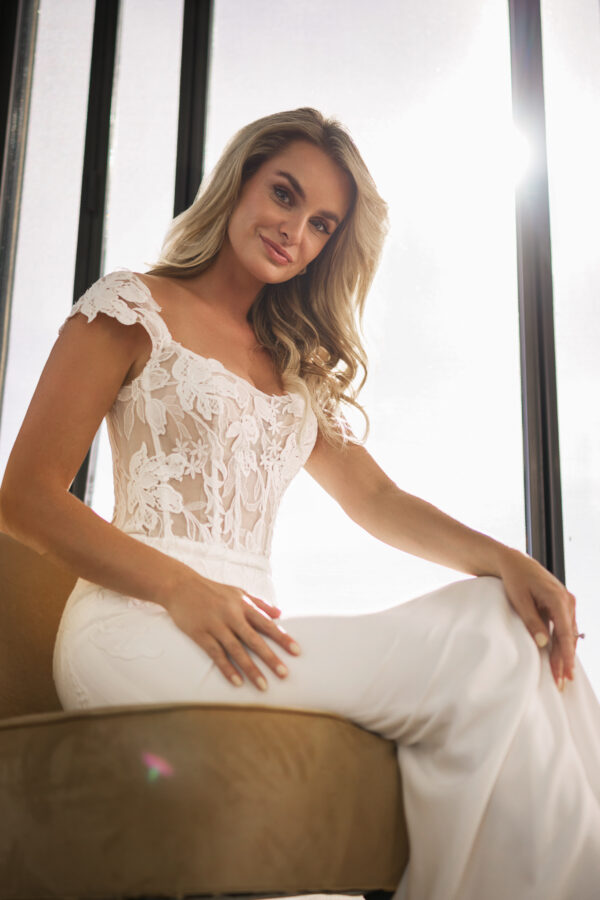 Brautkleider Très Chic 27521