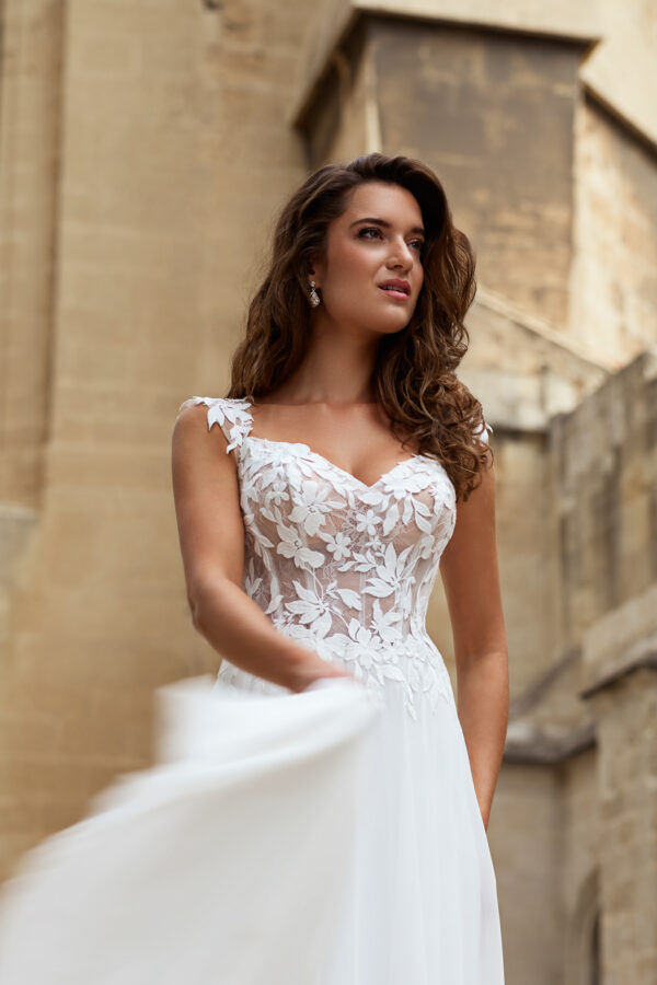 Brautkleider Très Chic 27610
