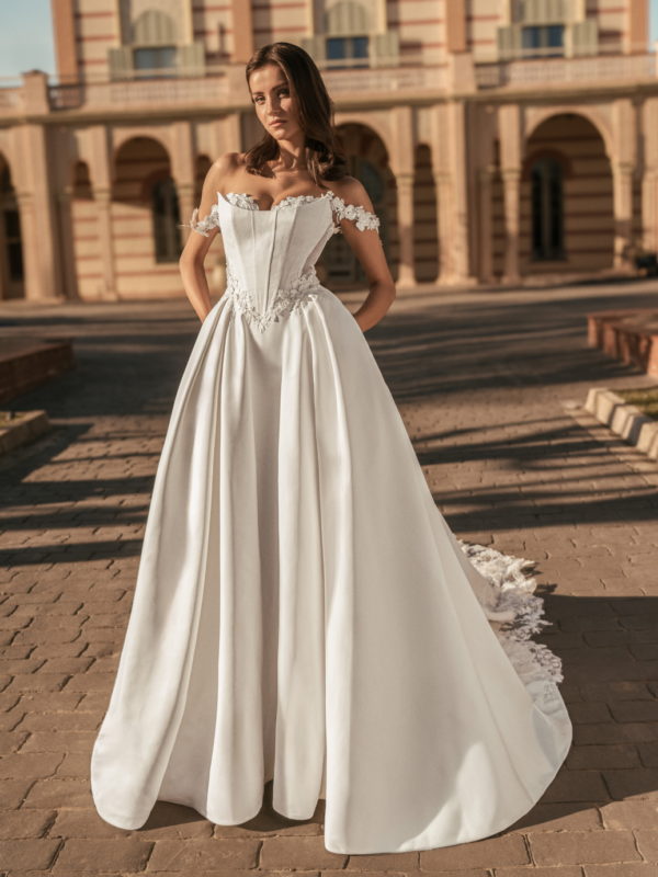 Brautkleider Blue by Enzoani Udell-m