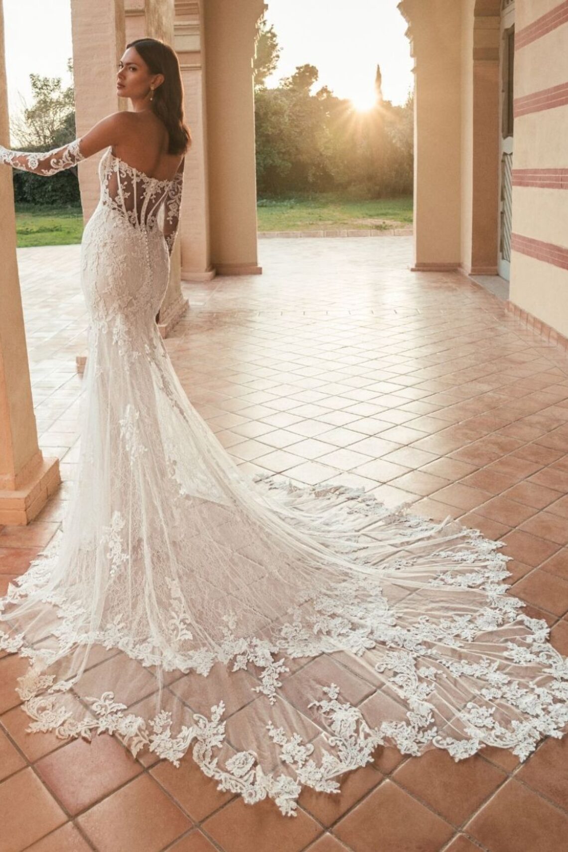 Brautkleid Umayra von Blue by Enzoani kaufen bei Weddingworld 1
