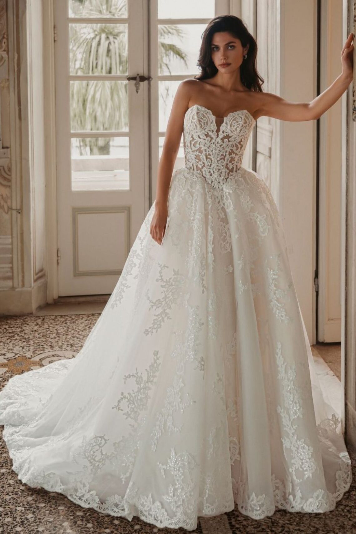 Brautkleid Wendy von Enzoani kaufen bei Weddingworld 4