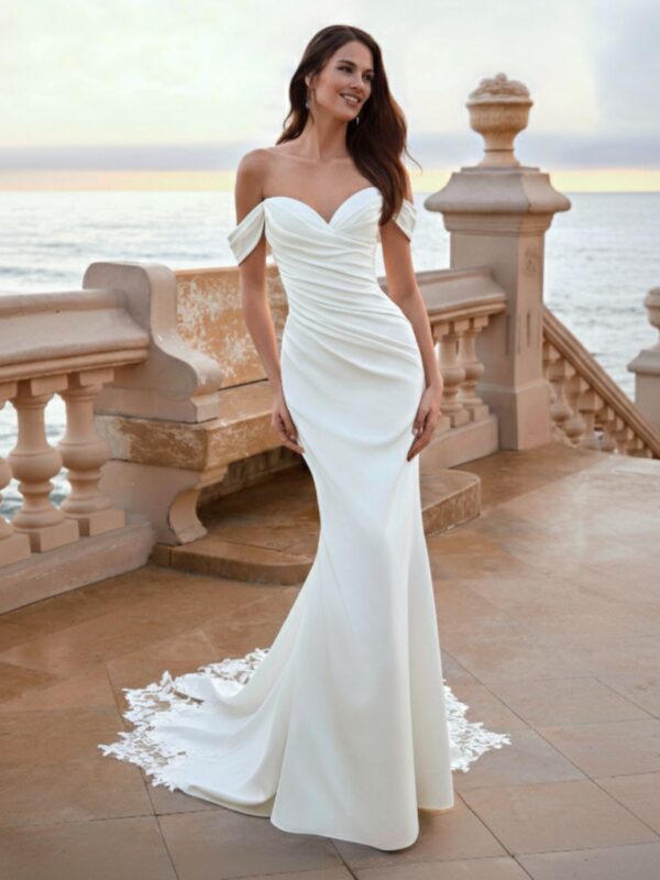 Brautkleider Love by Enzoani Fie