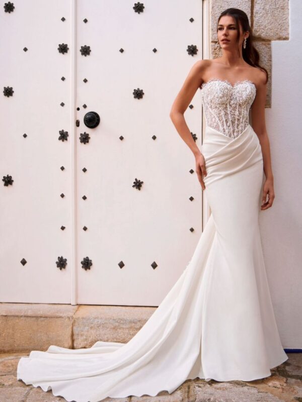 Brautkleider Love by Enzoani Fosira