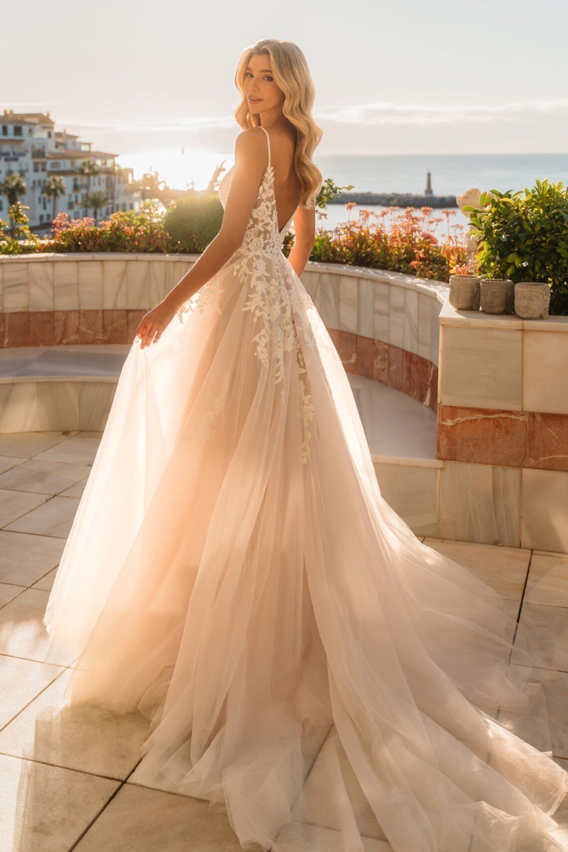 Brautkleid 31004 von Diane Legrand kaufen bei Weddingworld 2