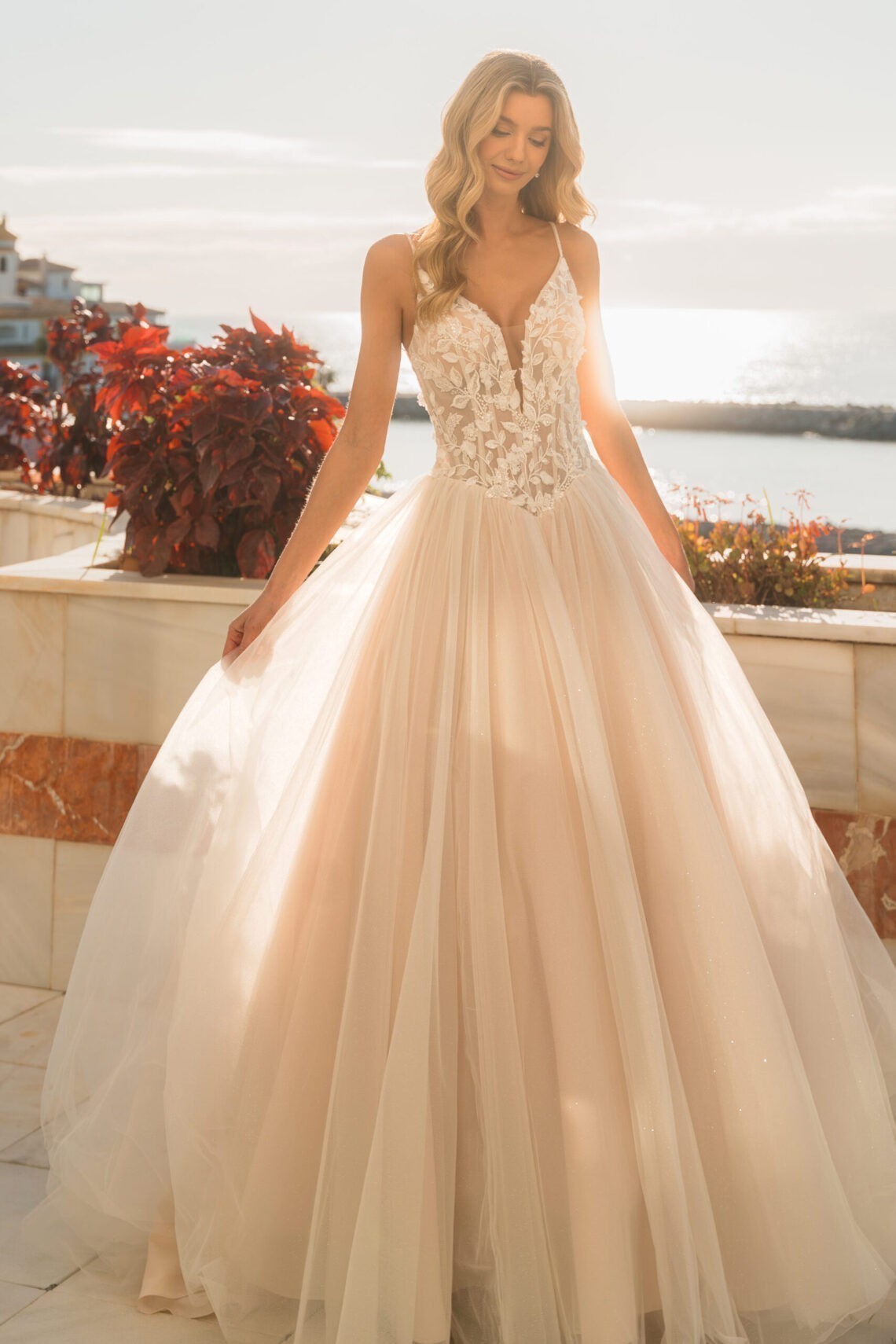 Brautkleid 31022 von Diane Legrand kaufen bei Weddingworld 3