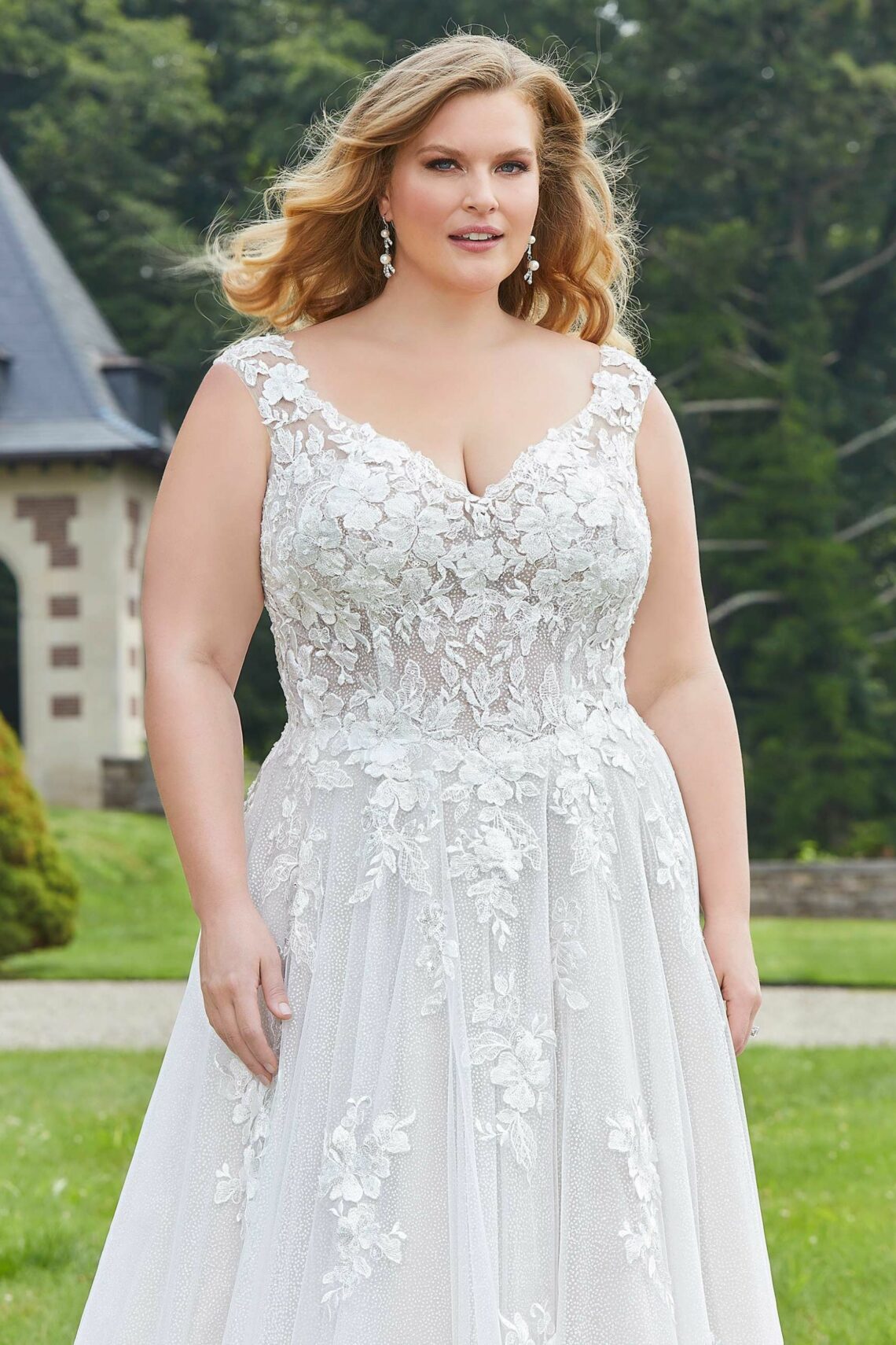 3354-0205-FEB22-scaled