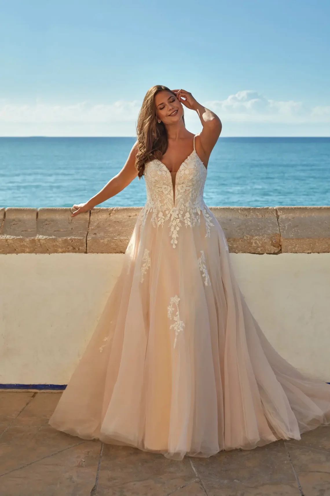 Brautkleid 35027 von Amelie kaufen im Weddingworld 1