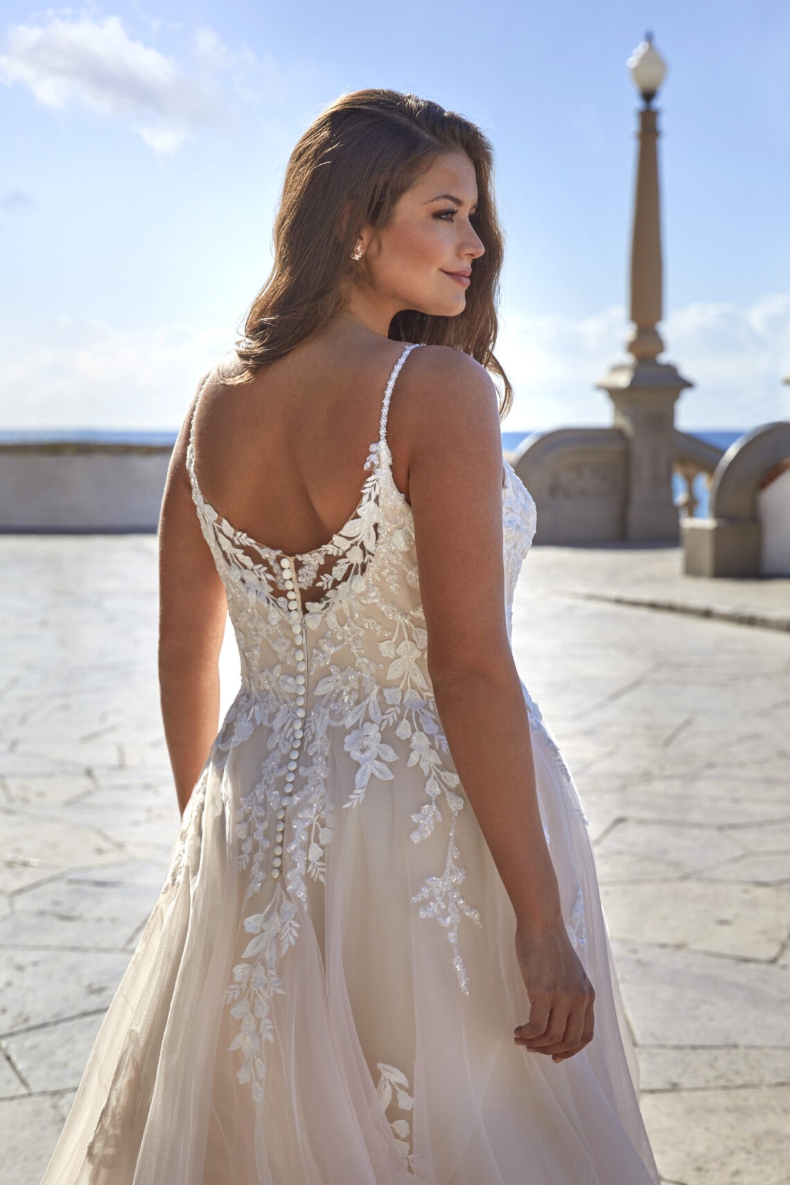 Brautkleid 35027 von Amelie kaufen im Weddingworld 4