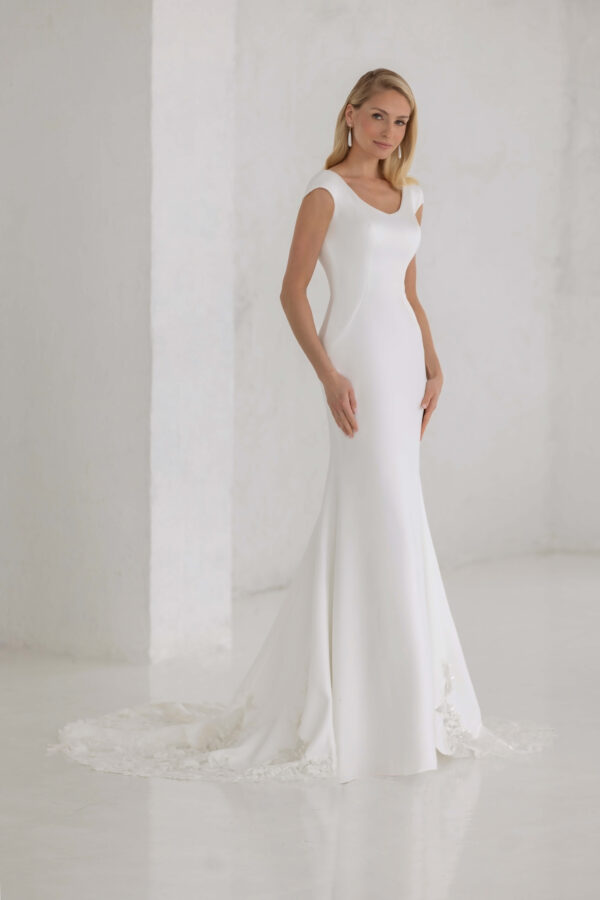Brautkleider Jarice Hallo