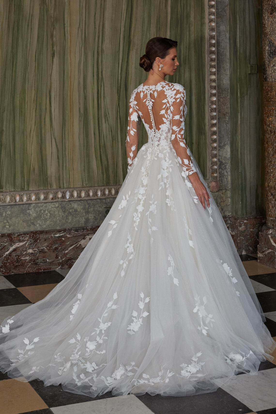 Brautkleid 50917 von Diane Legrand kaufen im Weddingworld 3