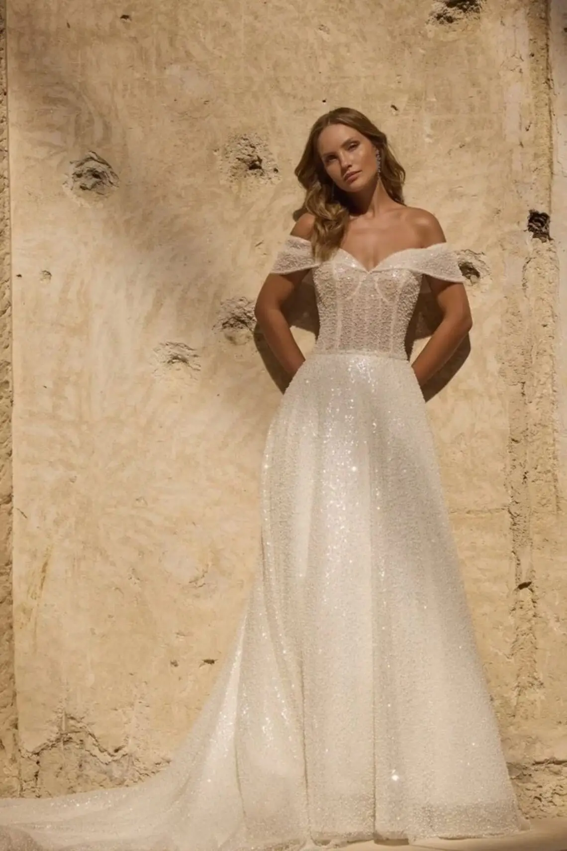 Brautkleid 63007 Hatiie von Veni Infantino kaufen bei Weddingworld 1