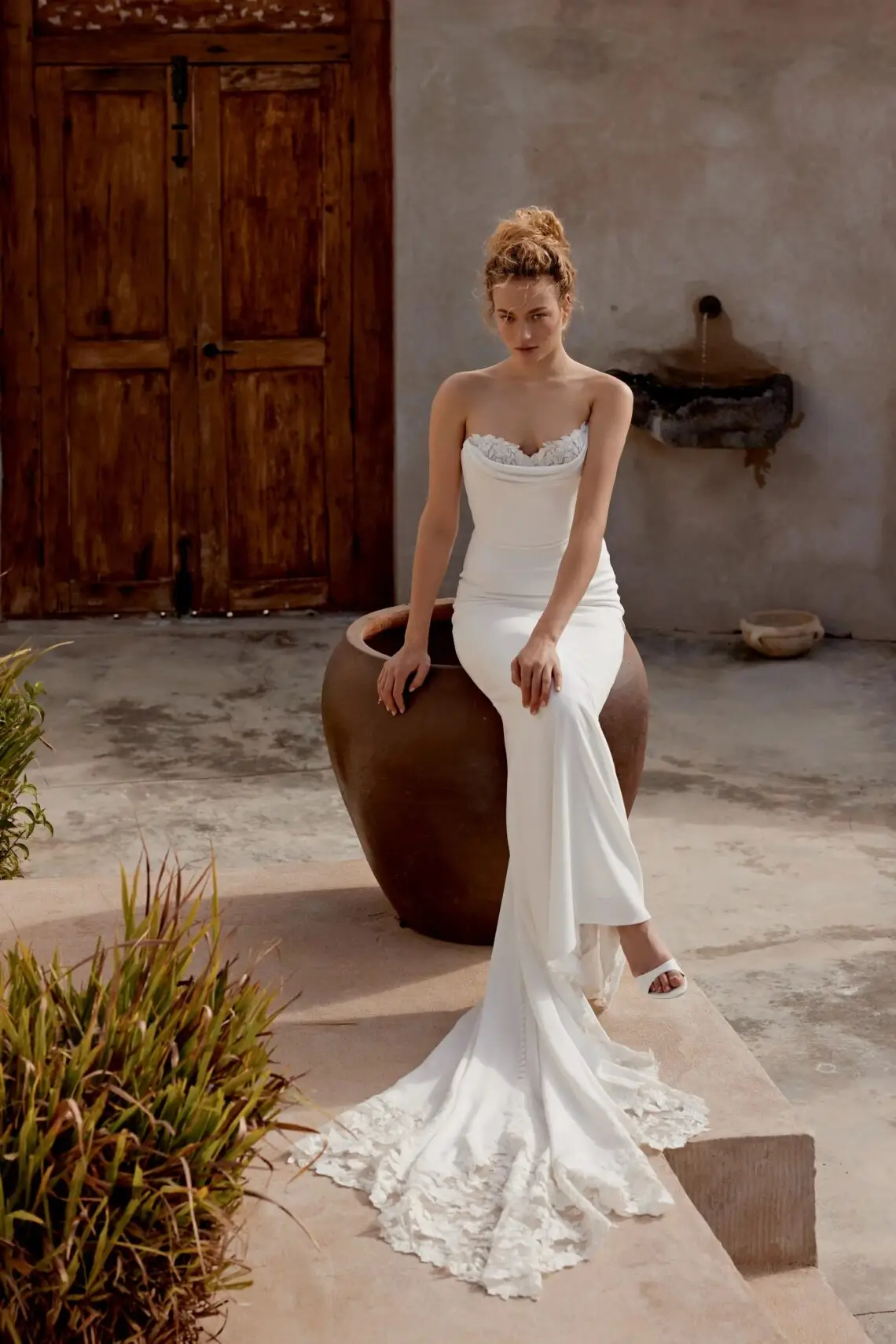 Brautkleid 66357 von Lillian West kaufen im Weddingworld 3