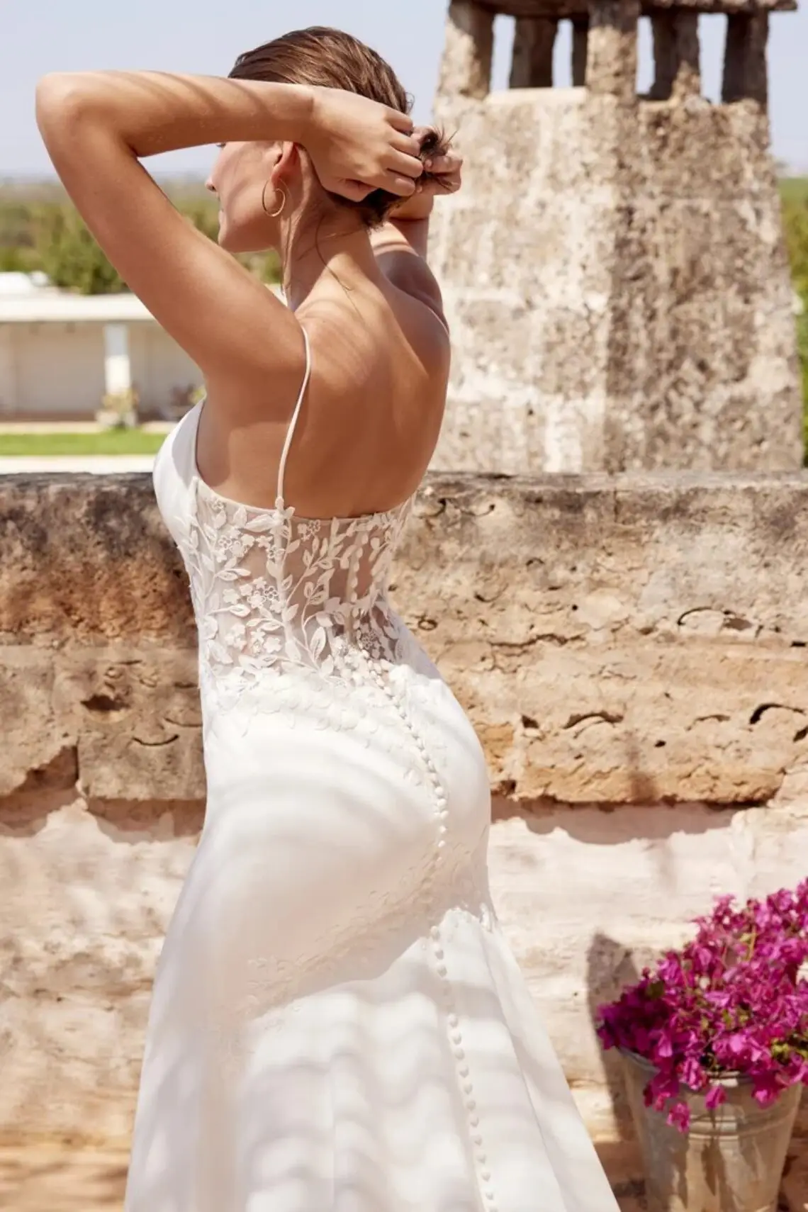 Brautkleid 66390 von Lillian West kaufen bei Weddingworld 1