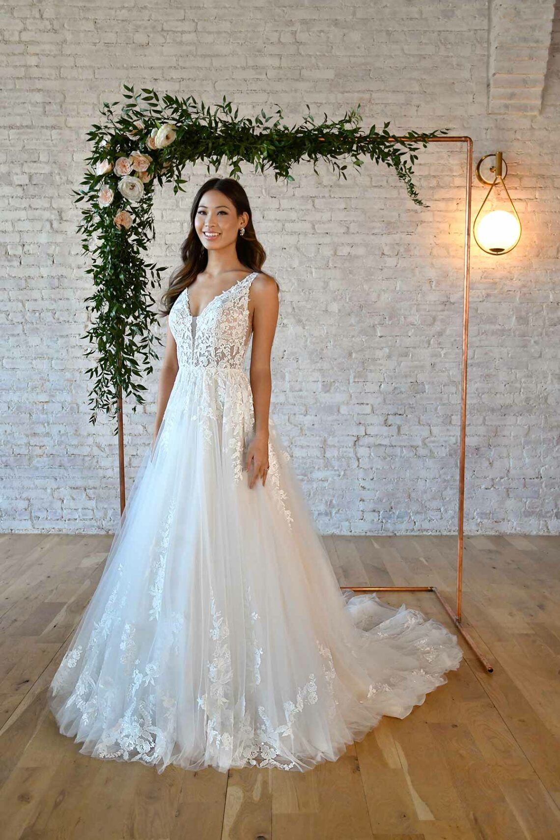 8.M21-StellaYork.7194