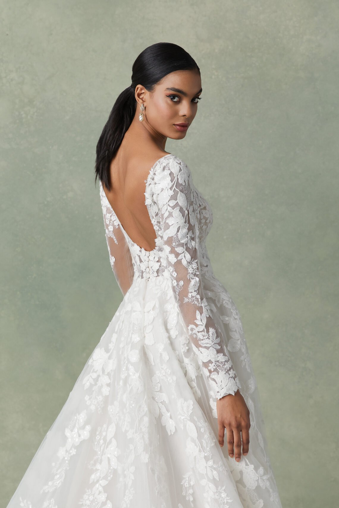 88298_BC_Freesia_Justin-Alexander