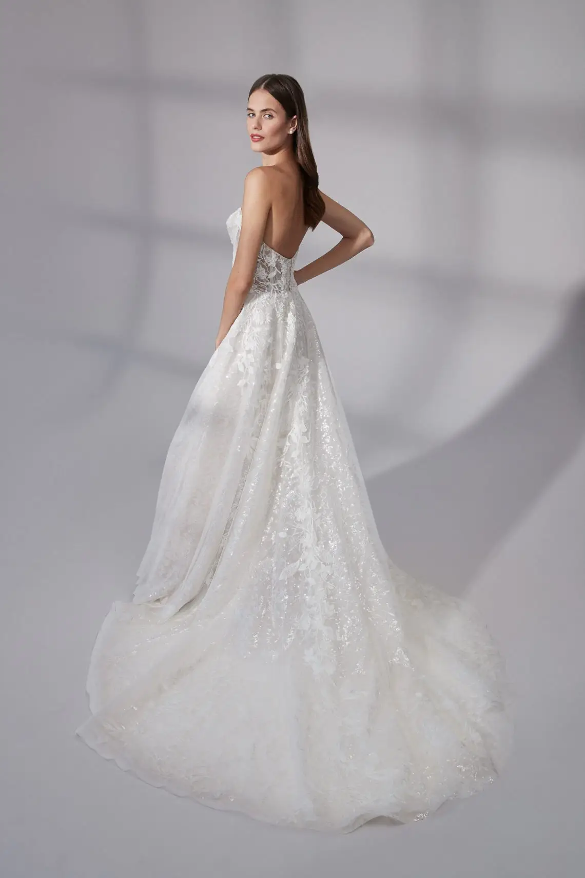 99185D_FB_Medfield_Justin-Alexander-Signature