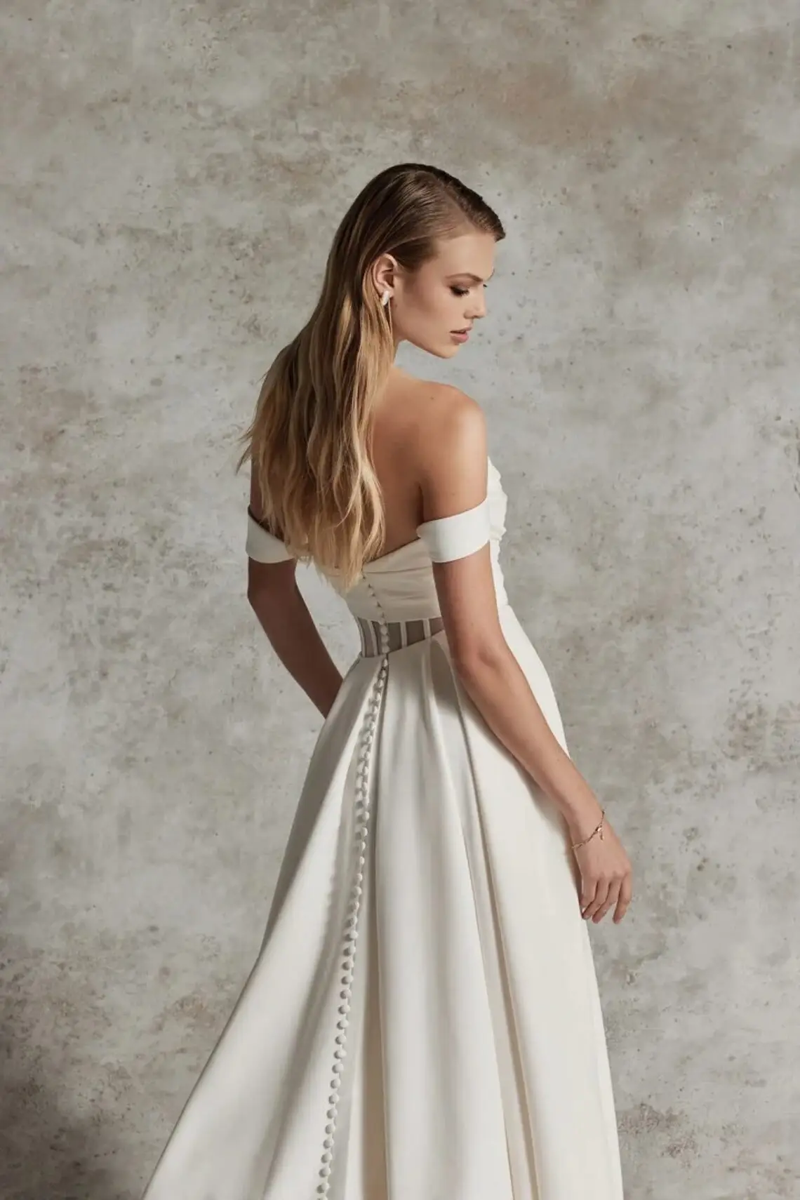 Brautkleid 99294 Saki von Justin Alexander kaufen bei Weddingworld 1