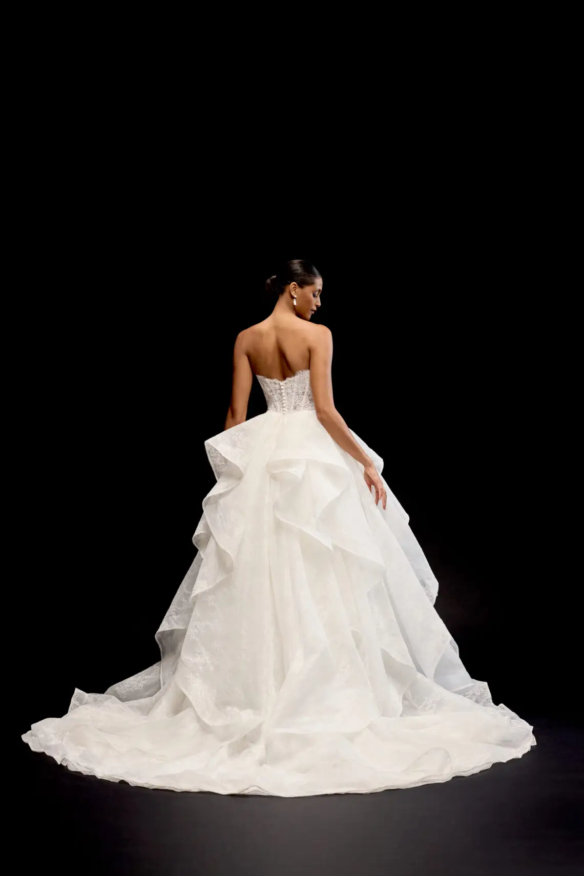 Brautkleid 99349 Nisha von Justin Alexander kaufen bei Weddingworld 1