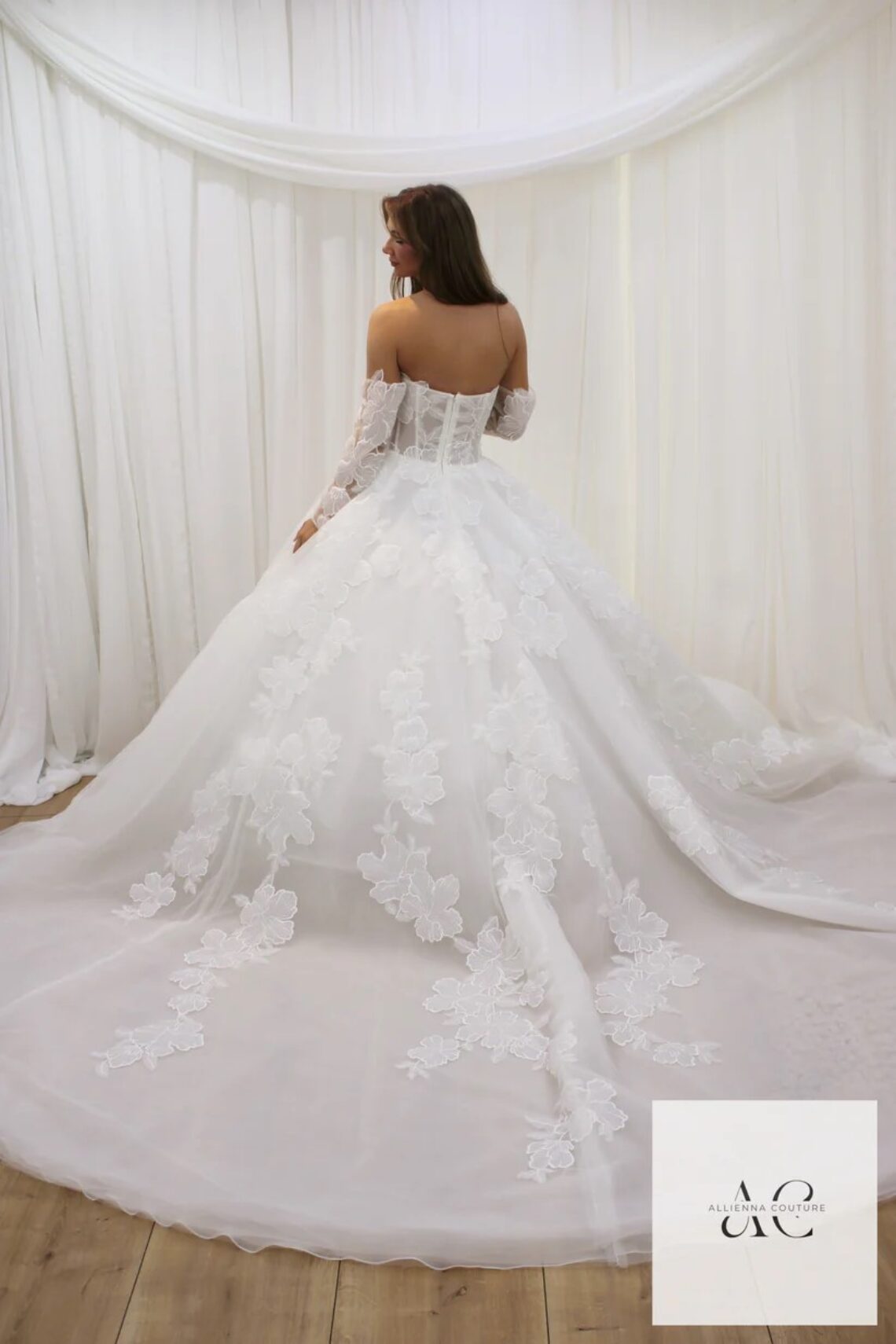 Brautkleid AC207 von LiaBella kaufen im Weddingworld 4