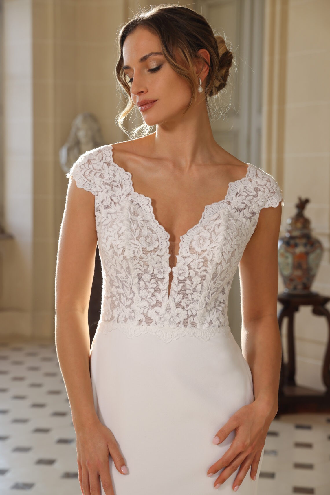 Brautkleid Aiko von Azuree kaufen im Weddingworld 2