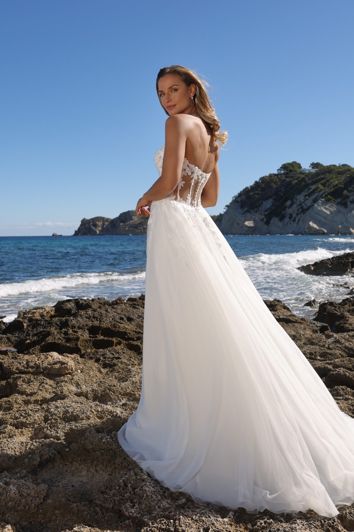 Brautkleid Amira-G von Azuree kaufen im Weddingworld 1