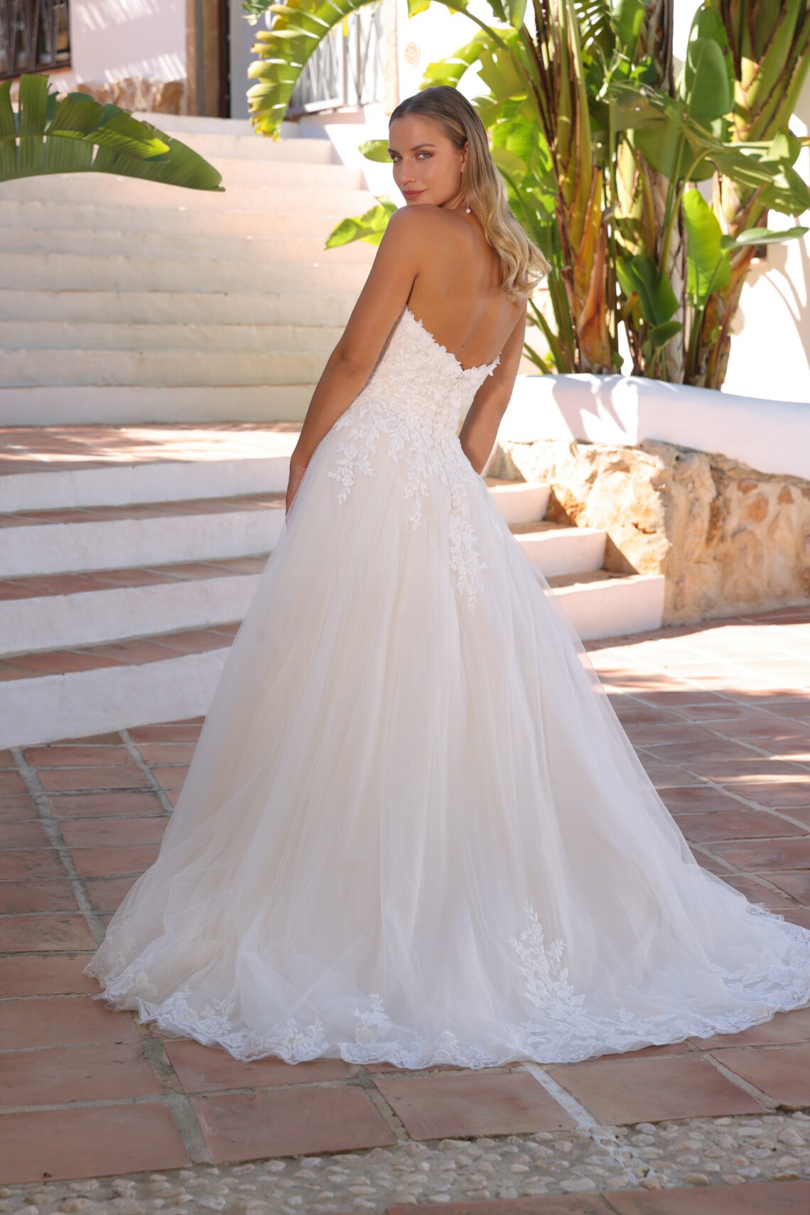 Brautkleid Anna von Azuree kaufen im Weddingworld 1