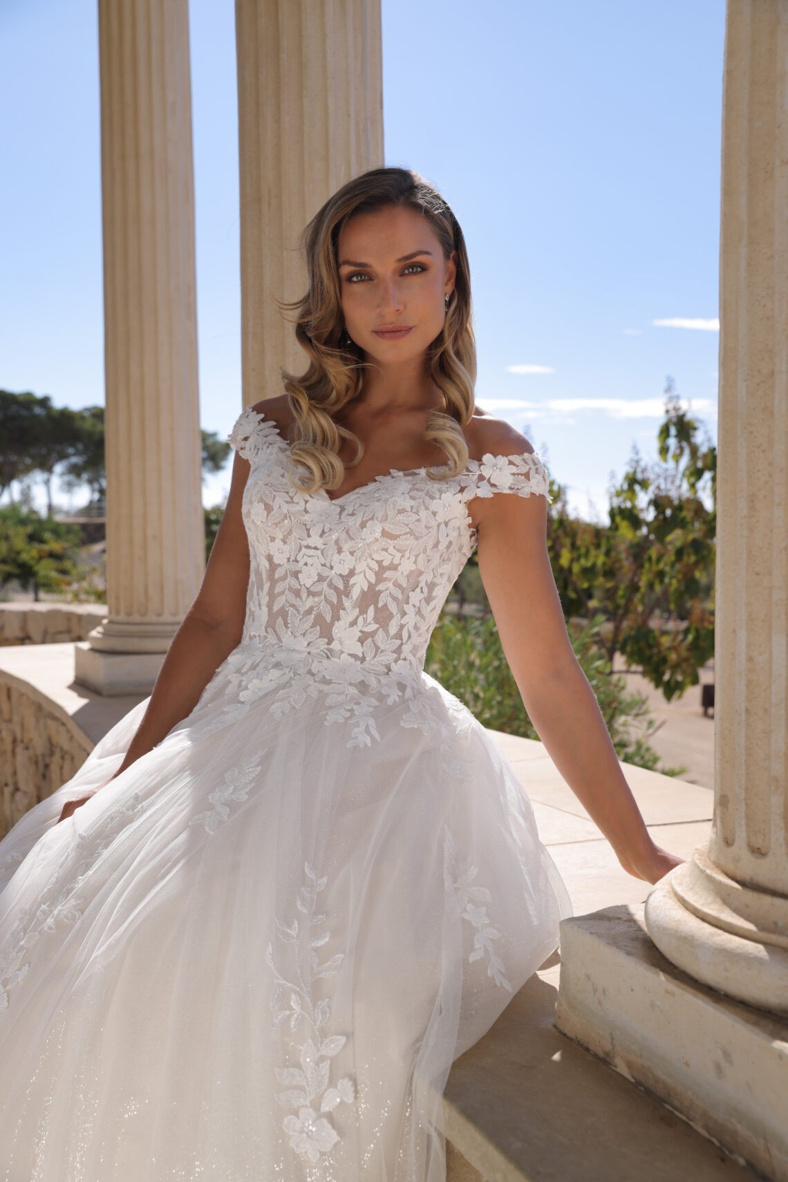Brautkleid Aspen von Azuree kaufen im Weddingworld 2