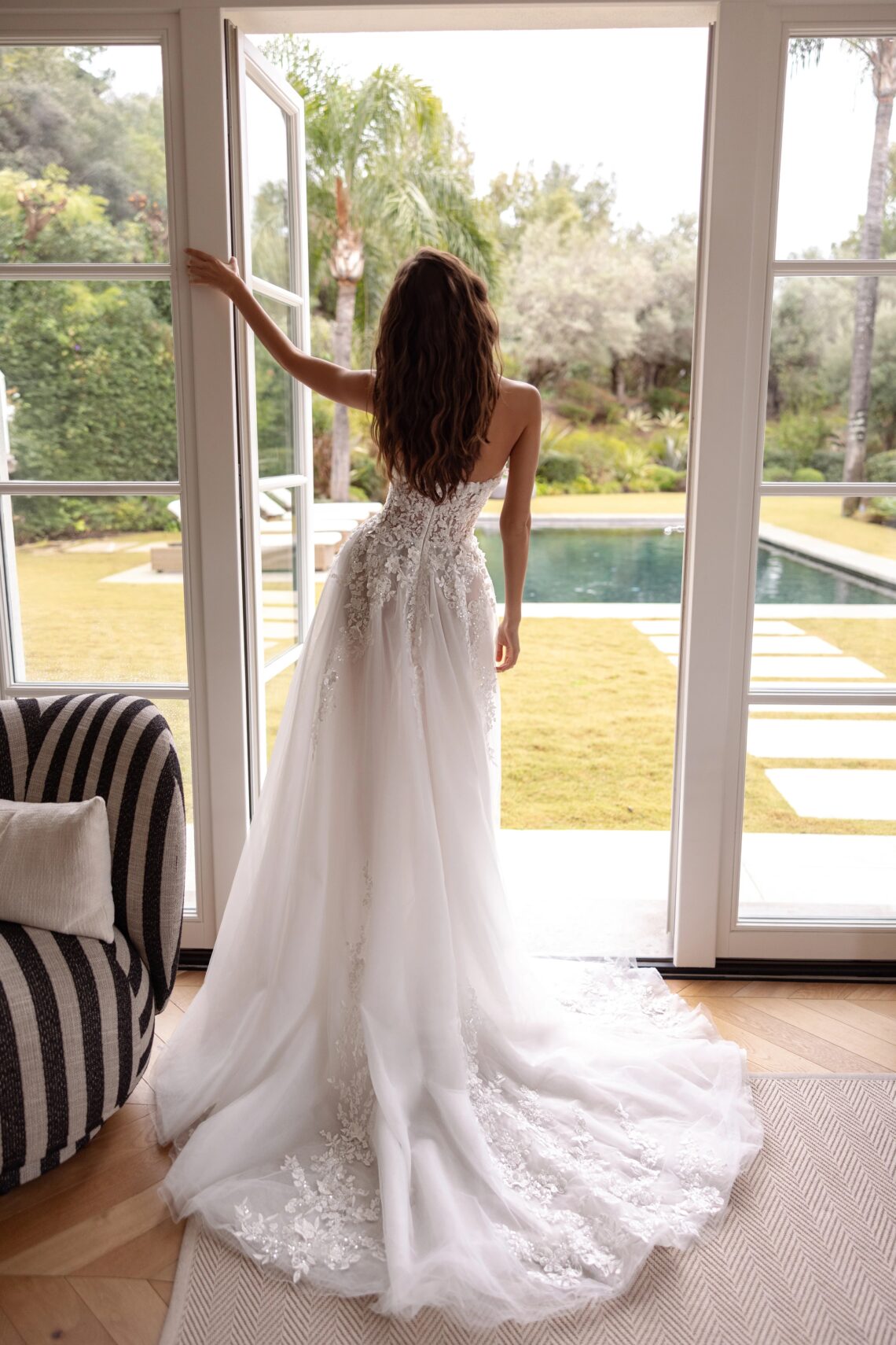 Brautkleid Bliss von Tina Valerdi kaufen bei Weddingworld 4