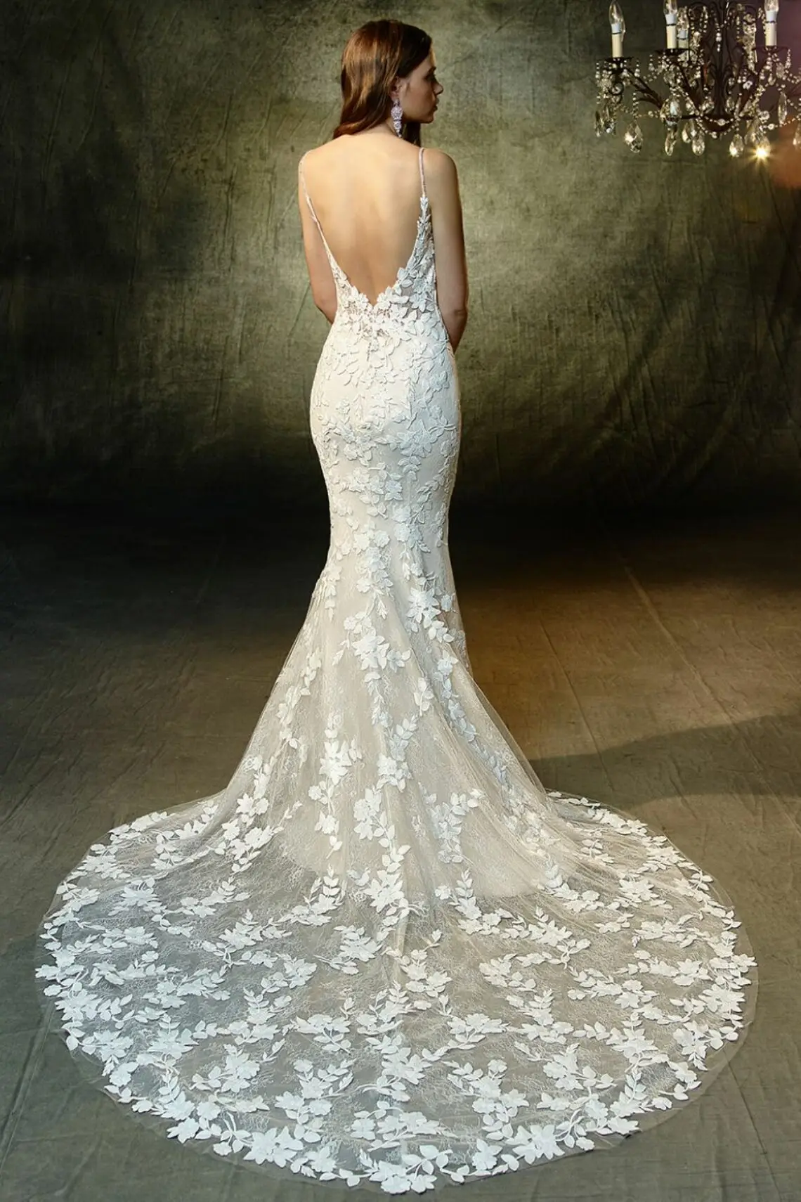 Blue_2019_Pro_Lesley_bac_web_1064_1418_80_int_s_c1